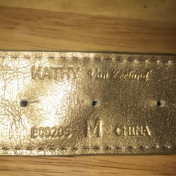 👗 3 beautiful belts 🧥 - Picture 7 of 7